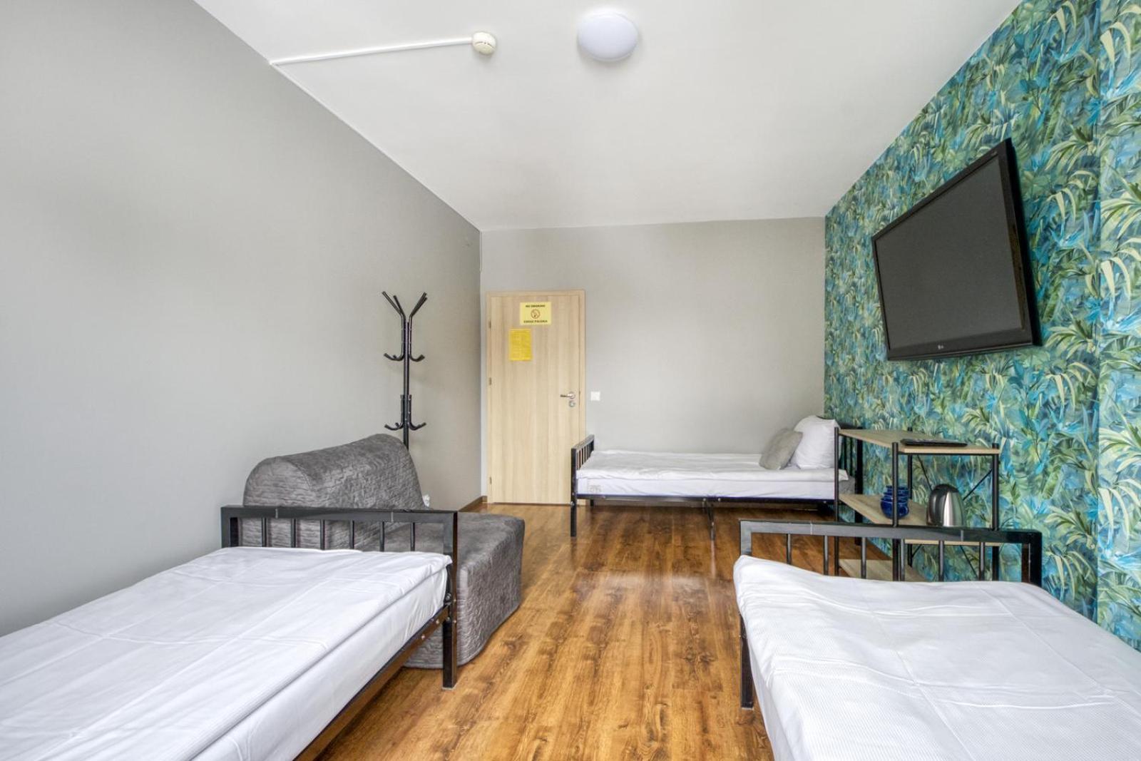 Basic Triple Room