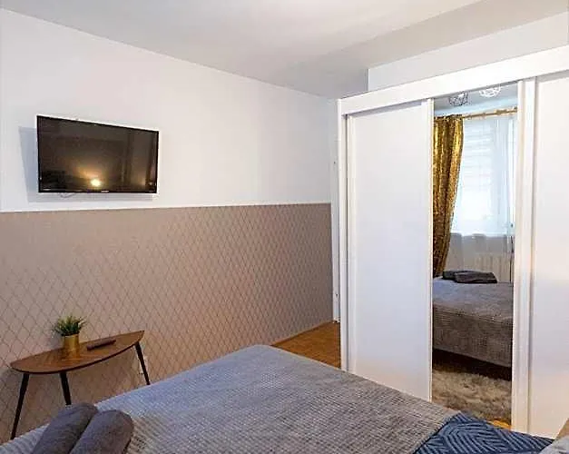 ClickTheFlat Bellottiego Apart Rooms Warszawa